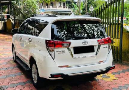 Innova Crysta